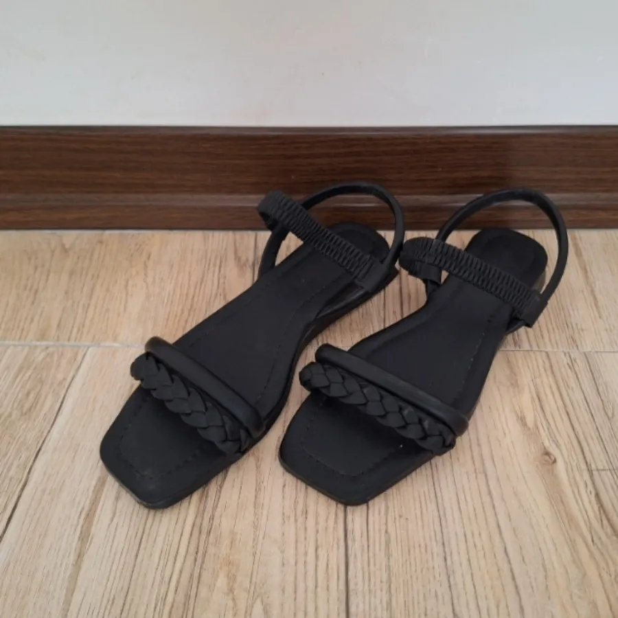 صندل مشکی