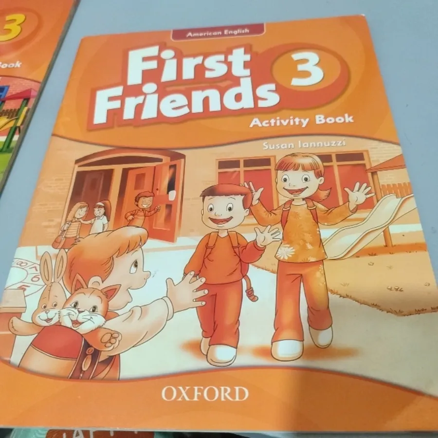 کتاب زبان first friends3