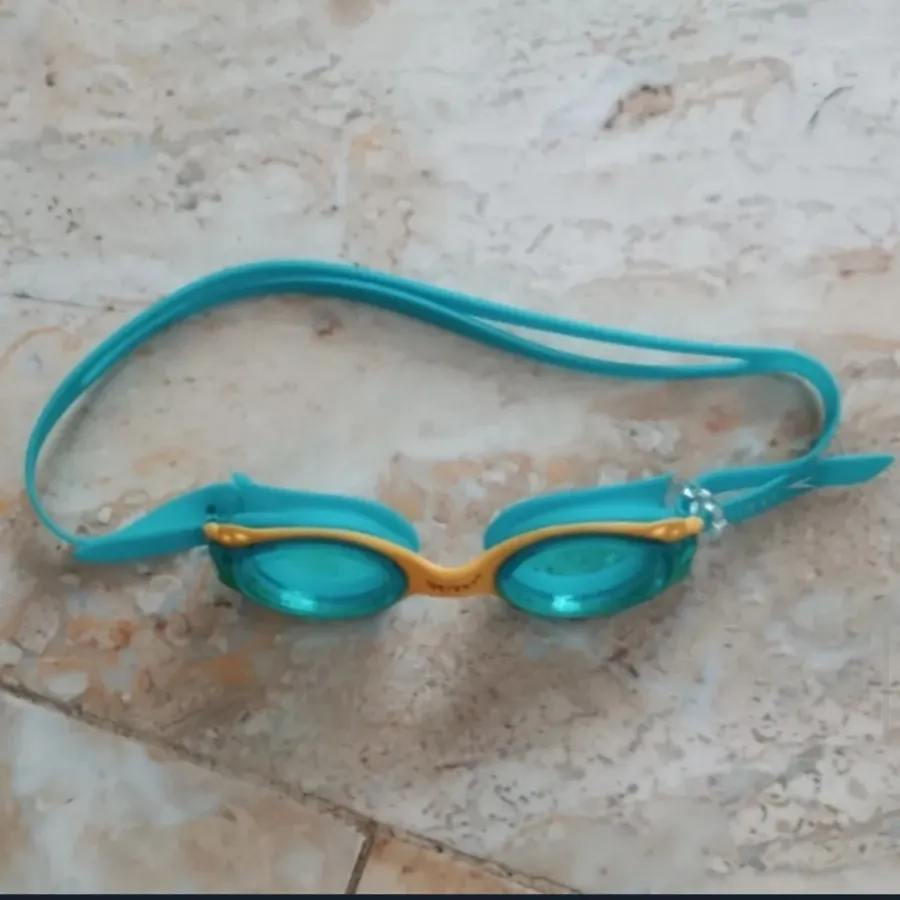 عینک شنا