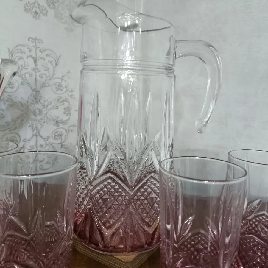 پارچ و لیوان