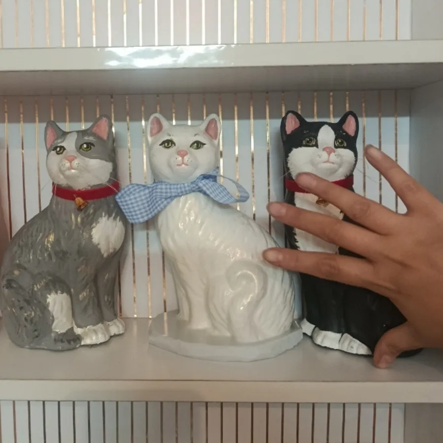 مجسمه بچه گربه