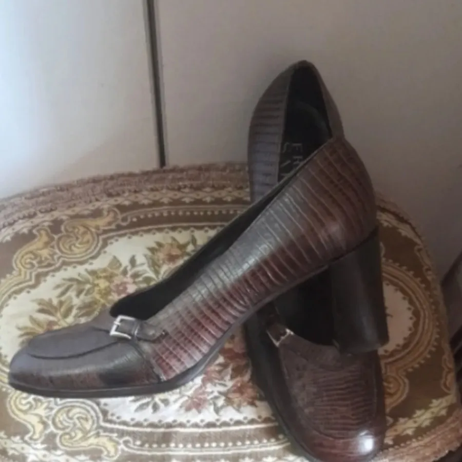 کفش چرم