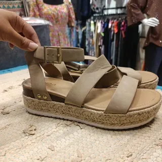 صندل زنانه