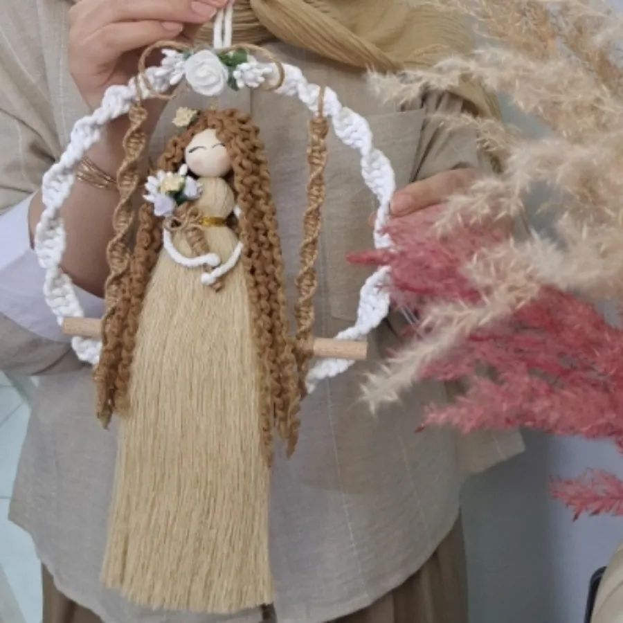 دیوار کوب عروسک موفر