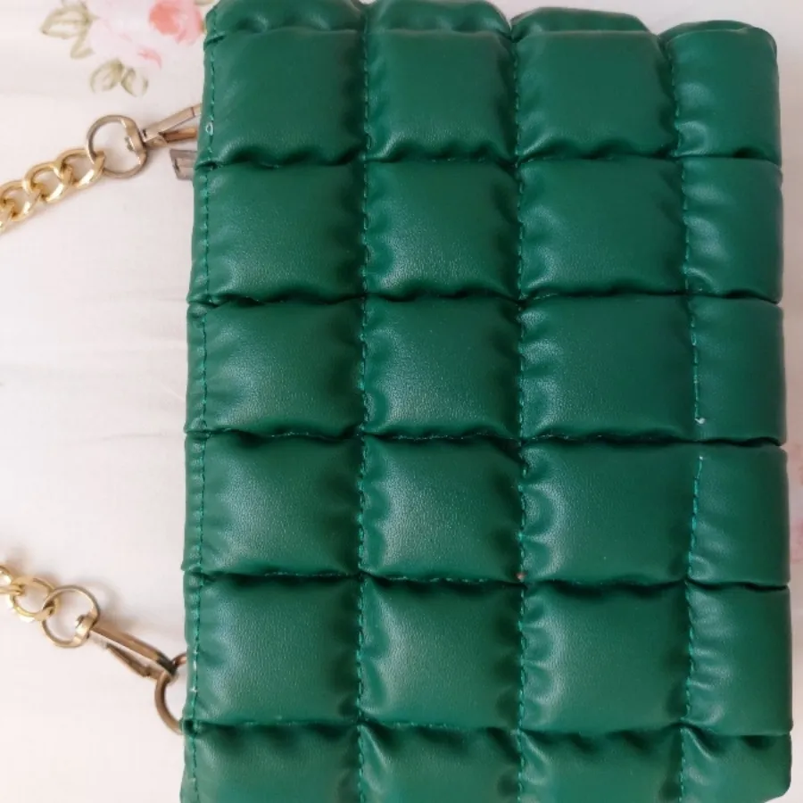 کیف زارا سبز
