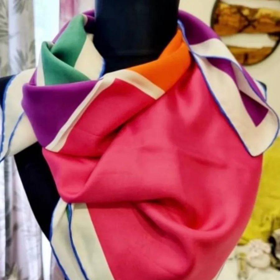 روسری هرمس