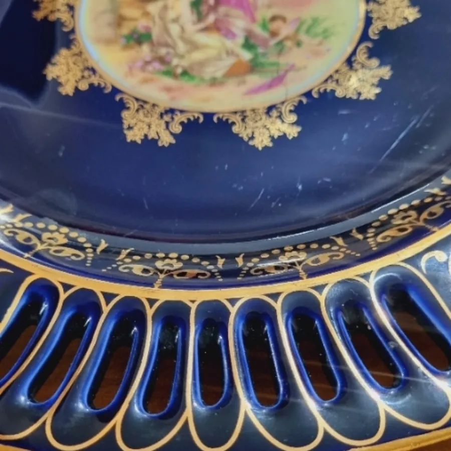میوه خوری سرمه ای