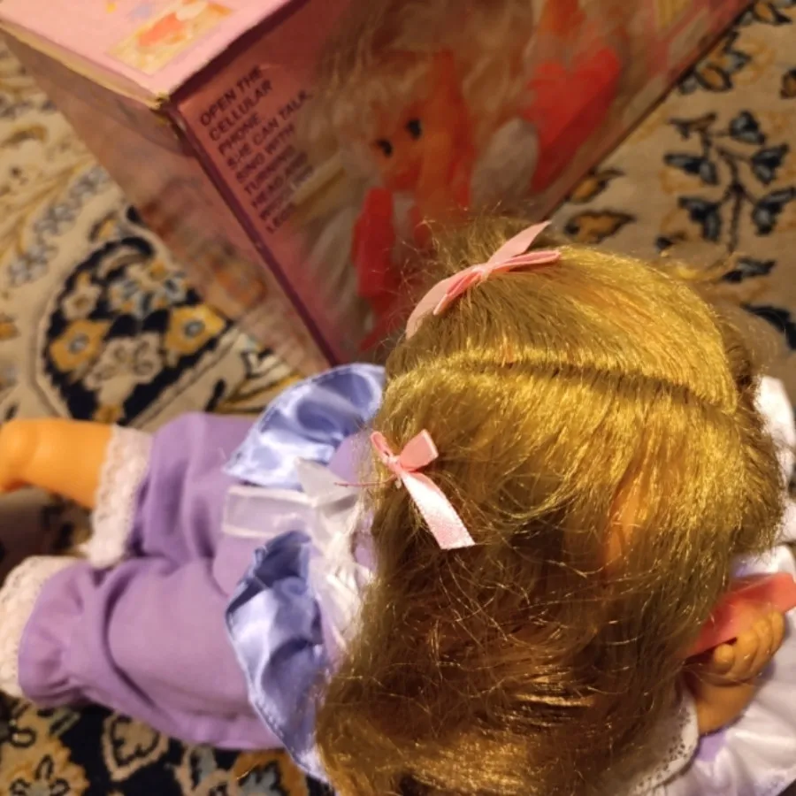 عروسک دخترانه