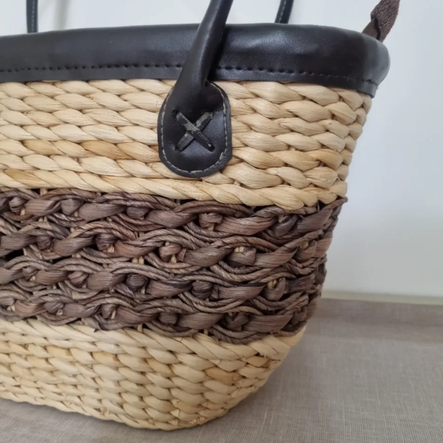 کیف حصیری
