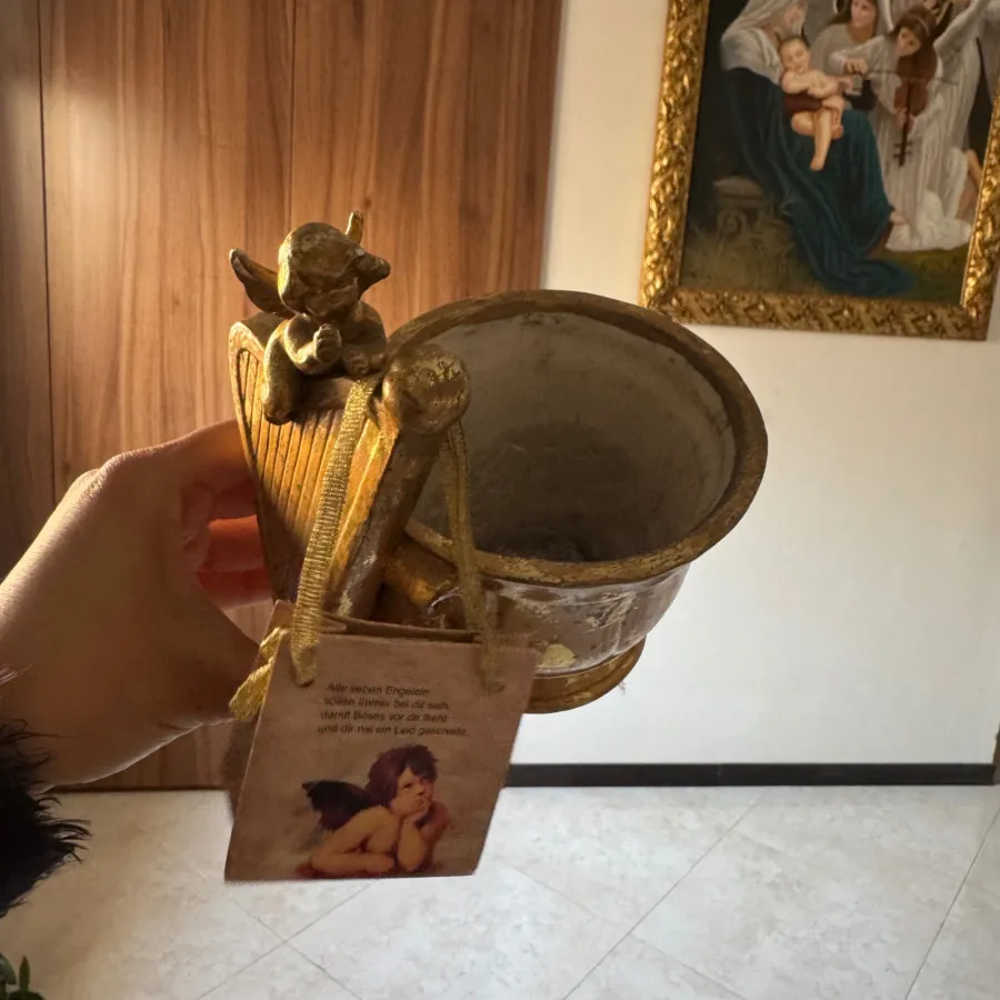 دکوری جا براش مجسمه