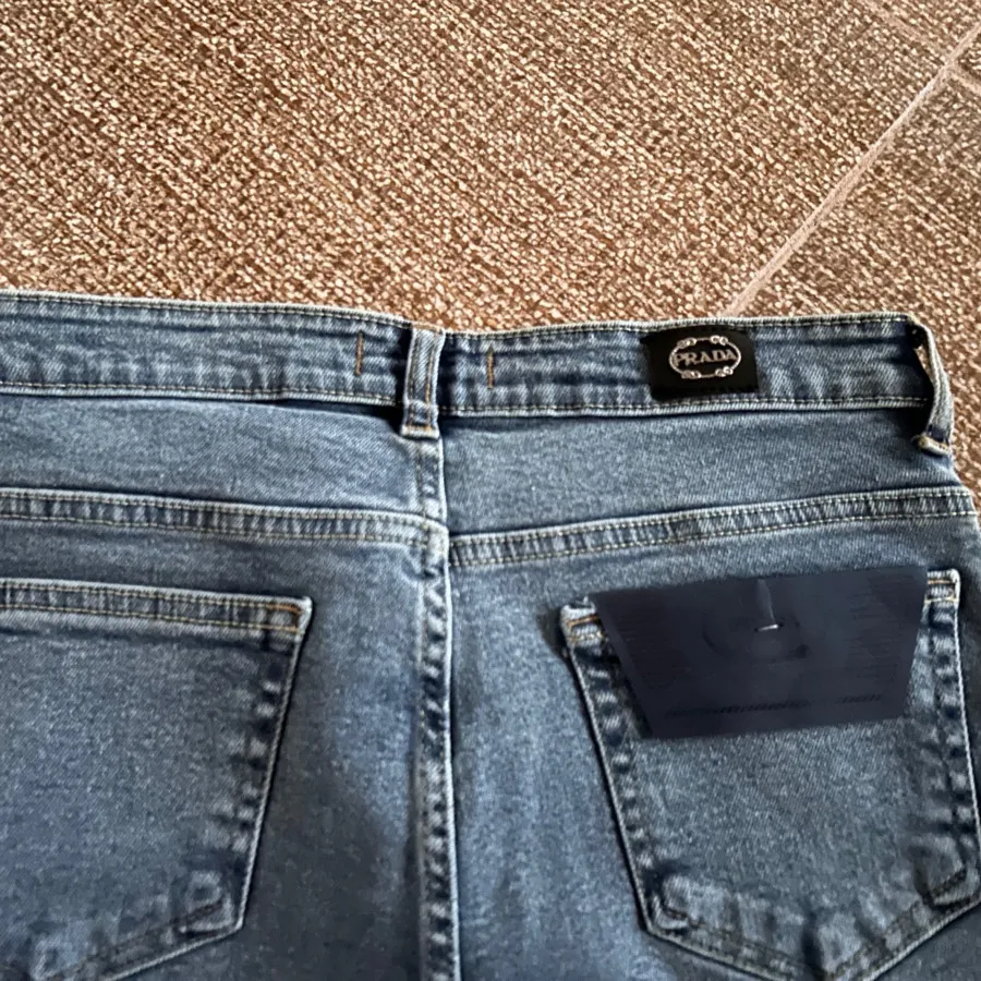 شلوار جین برندPRADA