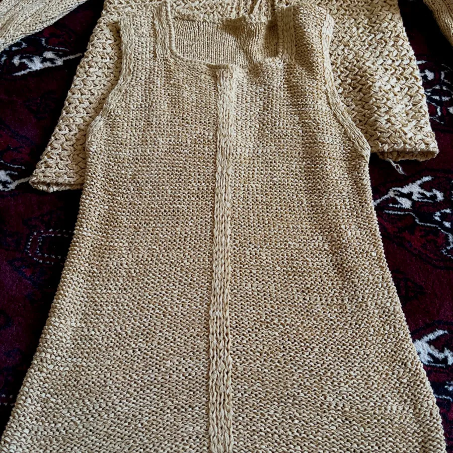 رویه و تاپ نخودی