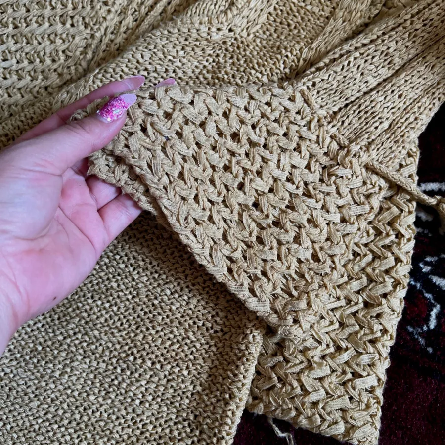 رویه و تاپ نخودی