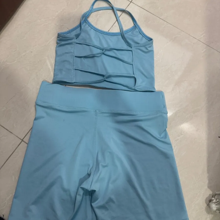 ست ورزشی فلامنت