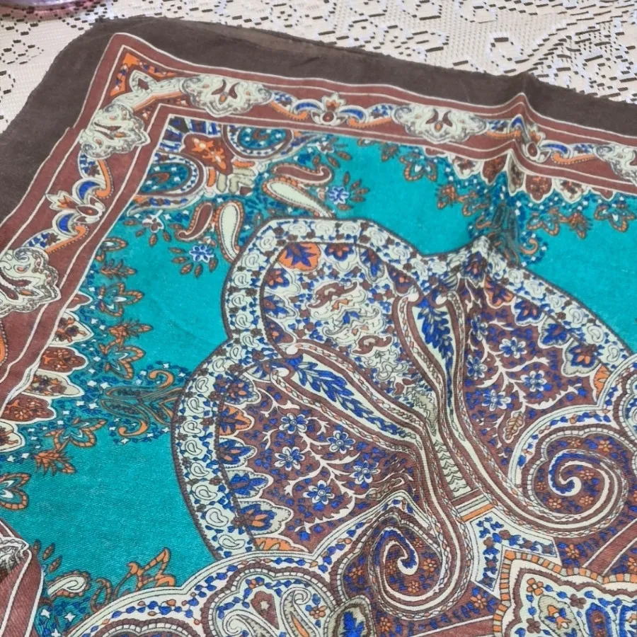 روسری نخی