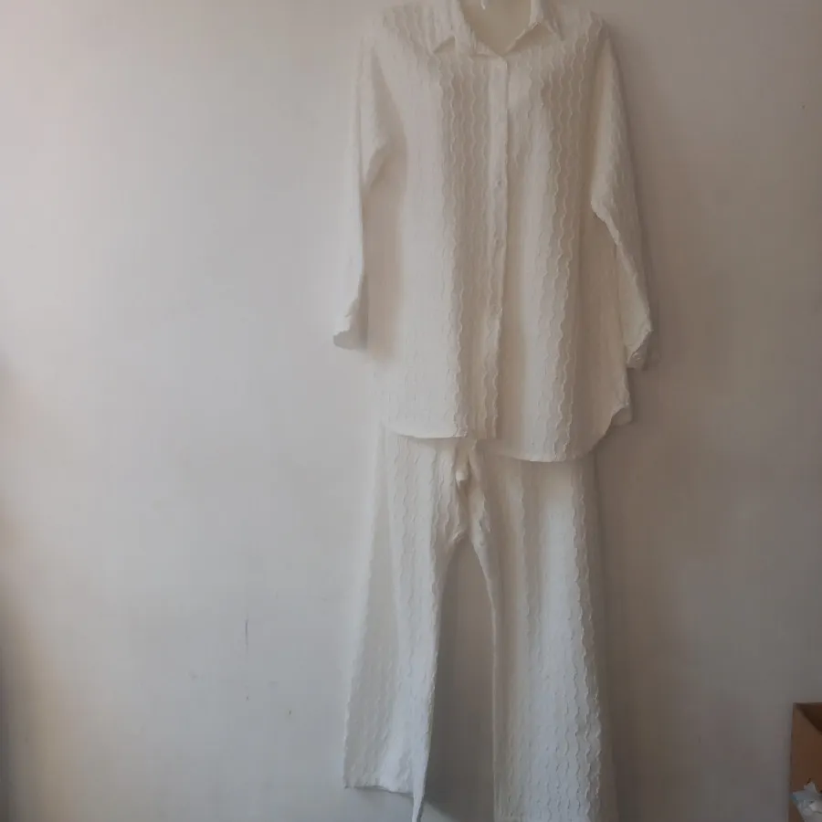 شومیز شلوار سفید