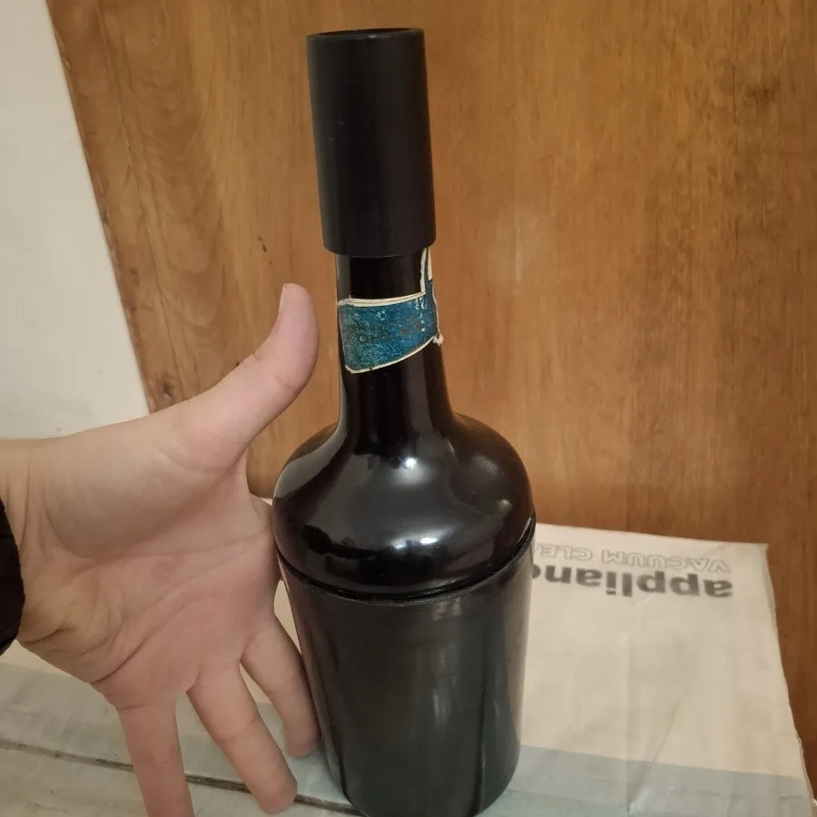 بطری خارجی دارای توضیحات