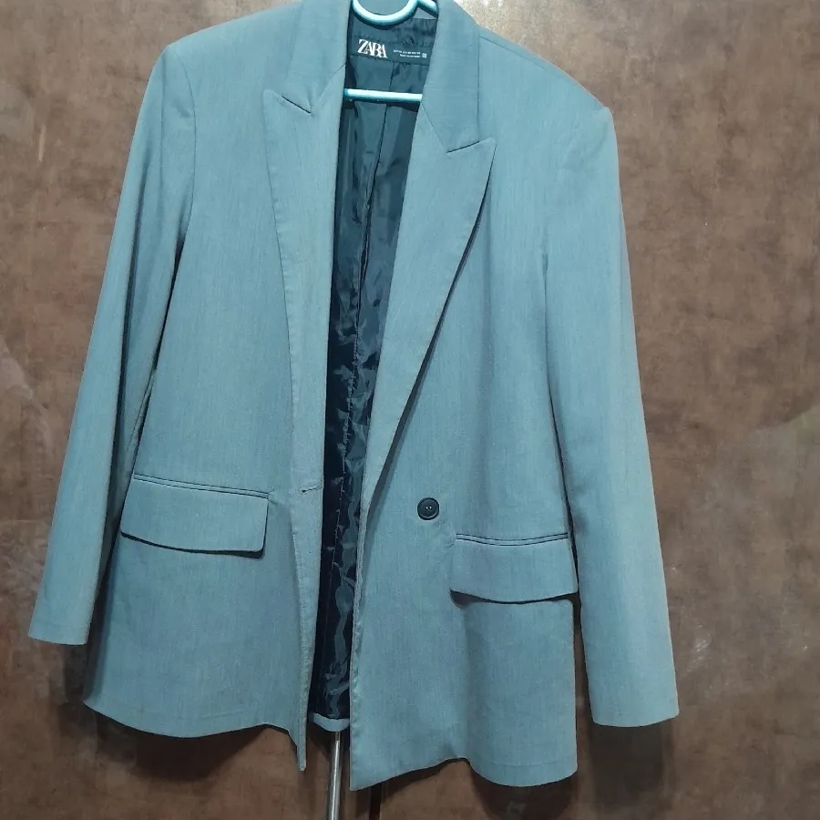 کت وایرال زارا رنگ طوسی