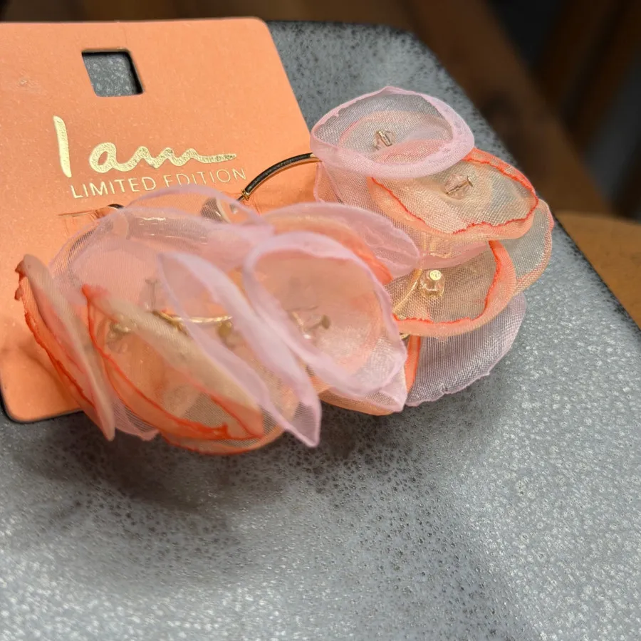 گوشواره توری Iam