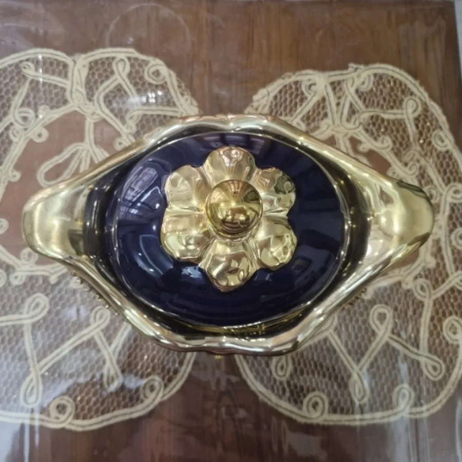شکلات خوری