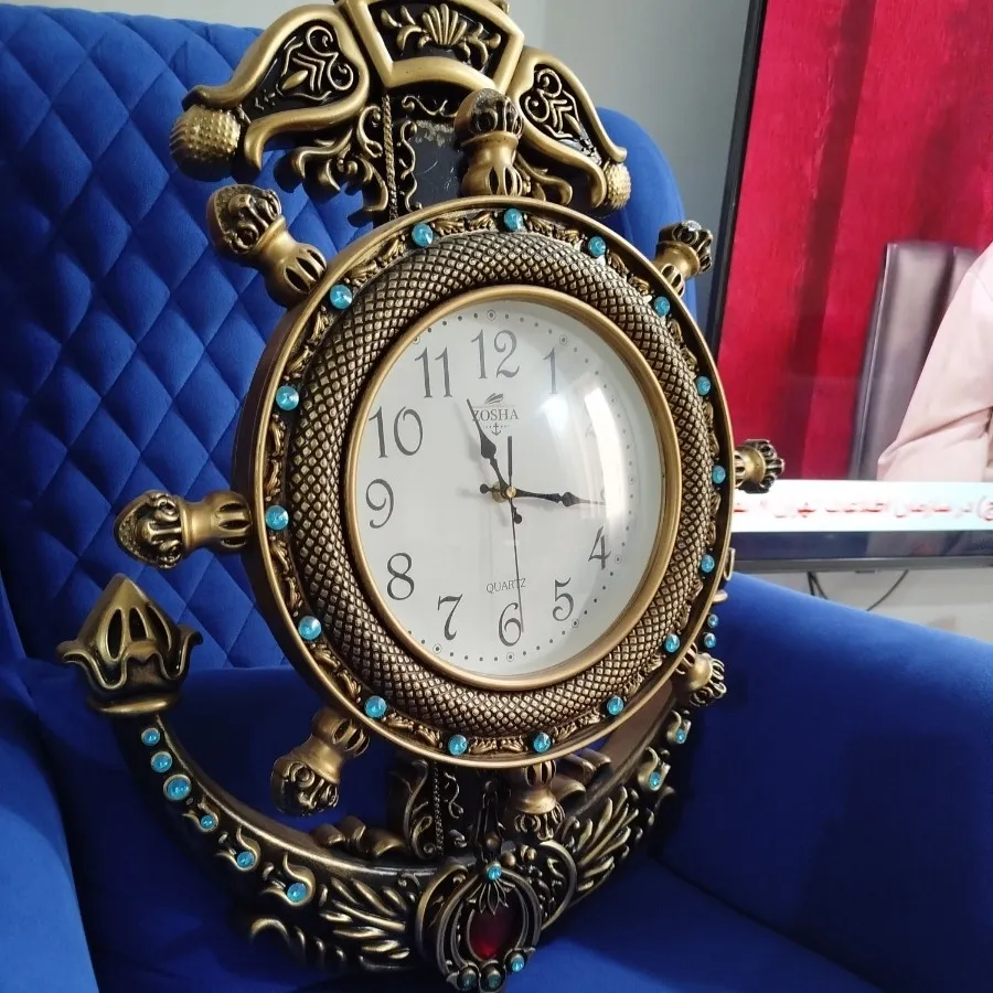 ساعت دیواری