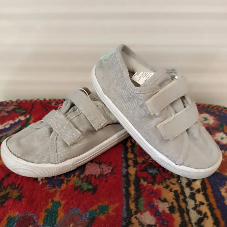 کتونی بچه گانه