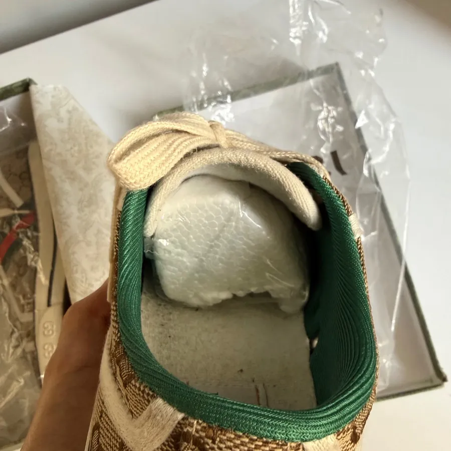 کتونی مستر گوچی