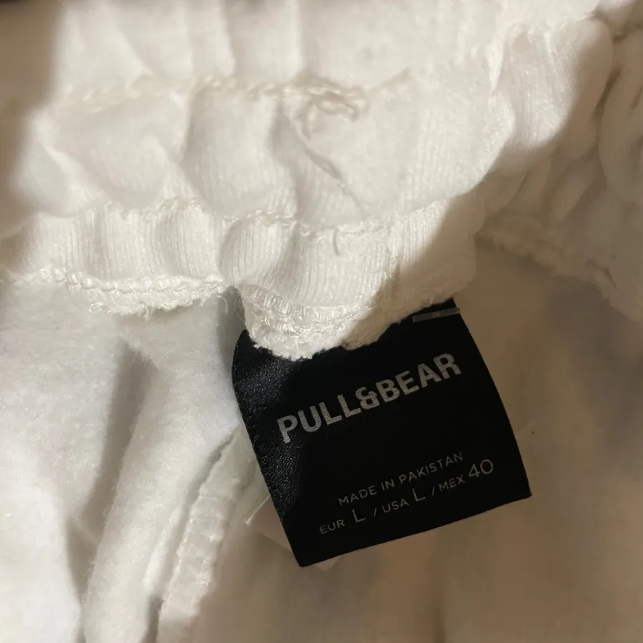 گرمکن pull &bear