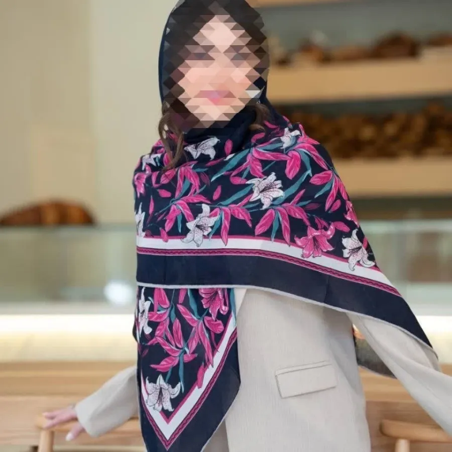 روسری نخی قواره دار