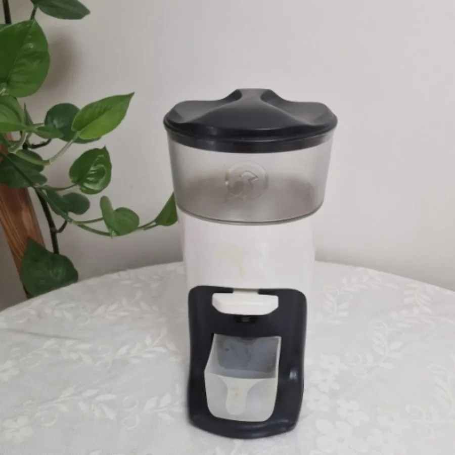 ظرف روغن پیمانه دار