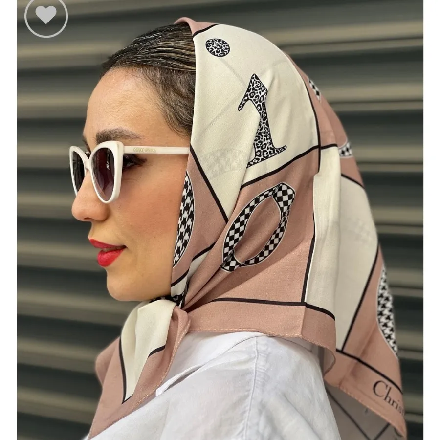 مینی اسکارف