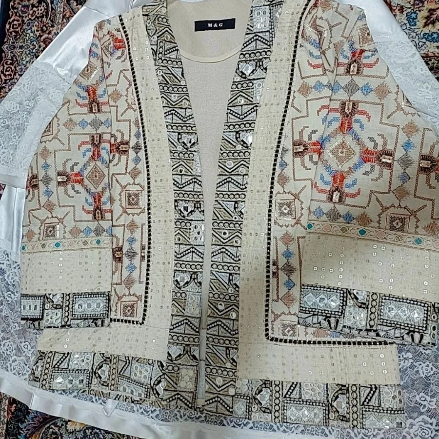 مانتو مجلسی