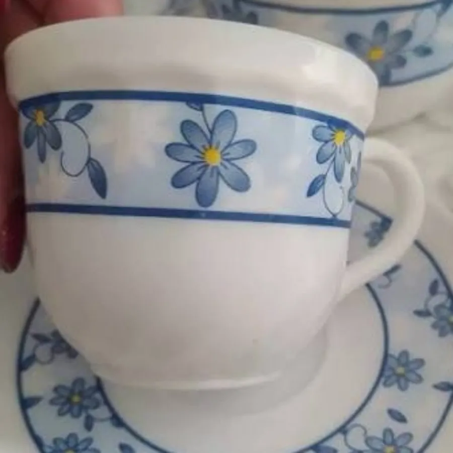 ست فنجان و پیش دستی