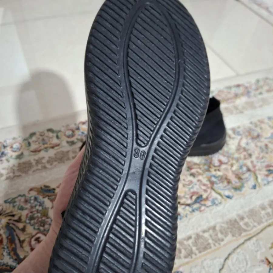کفش اسپرت