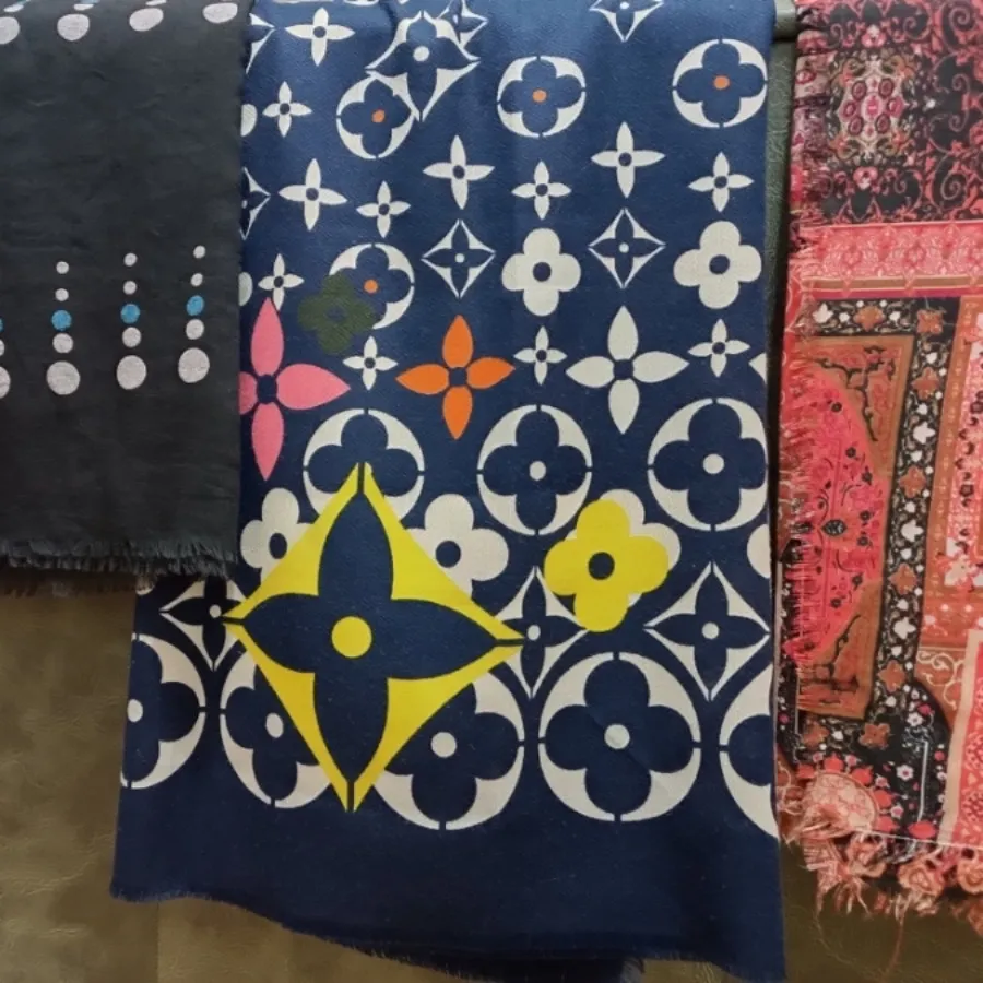 روسری قواره بزرگ