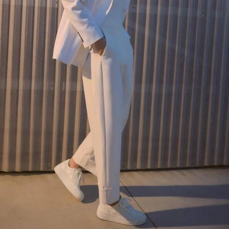 اسنیکرز Zara