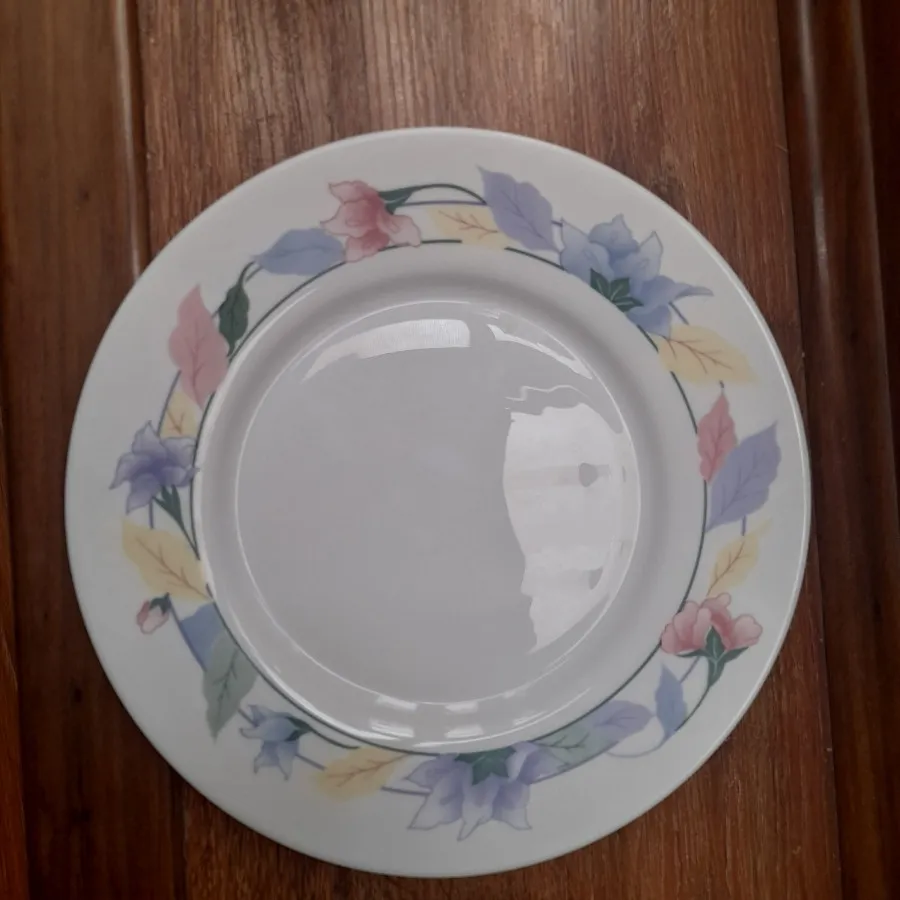 بشقاب و خورشت آرکوپال فلو