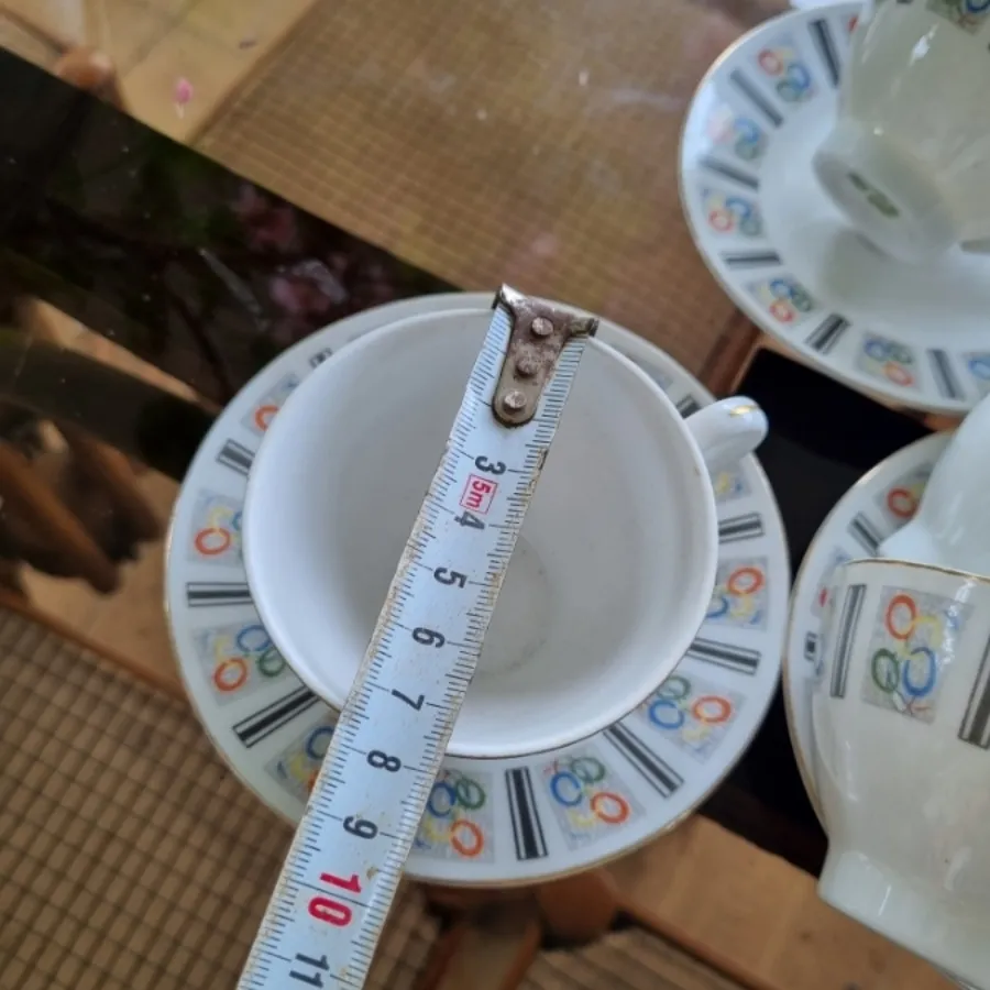 فنجون نعلبکی