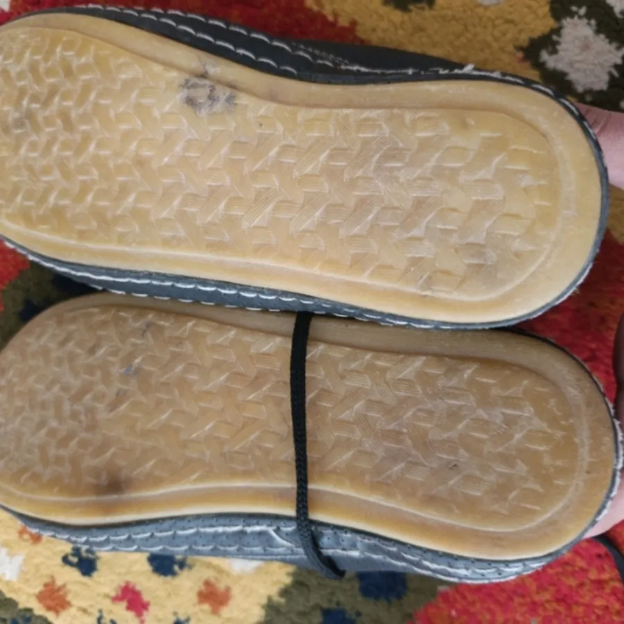 کتونی d&g