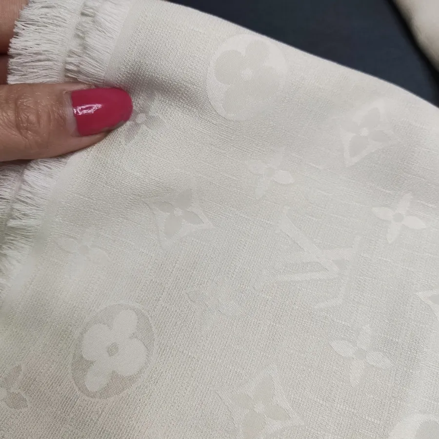 روسری ابریشمی لوکس