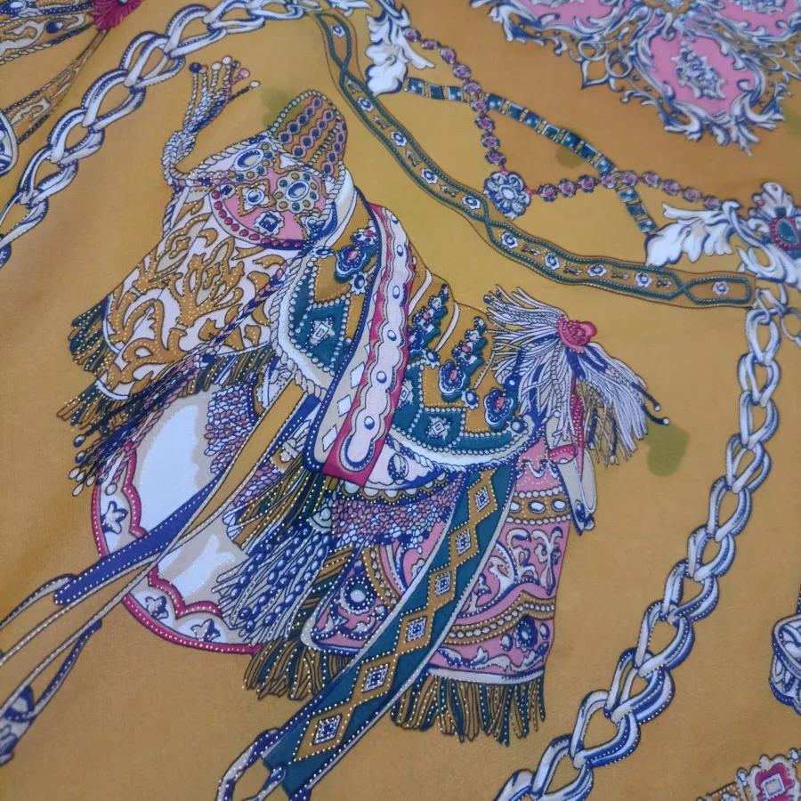 روسری مجلسی طلاکوب