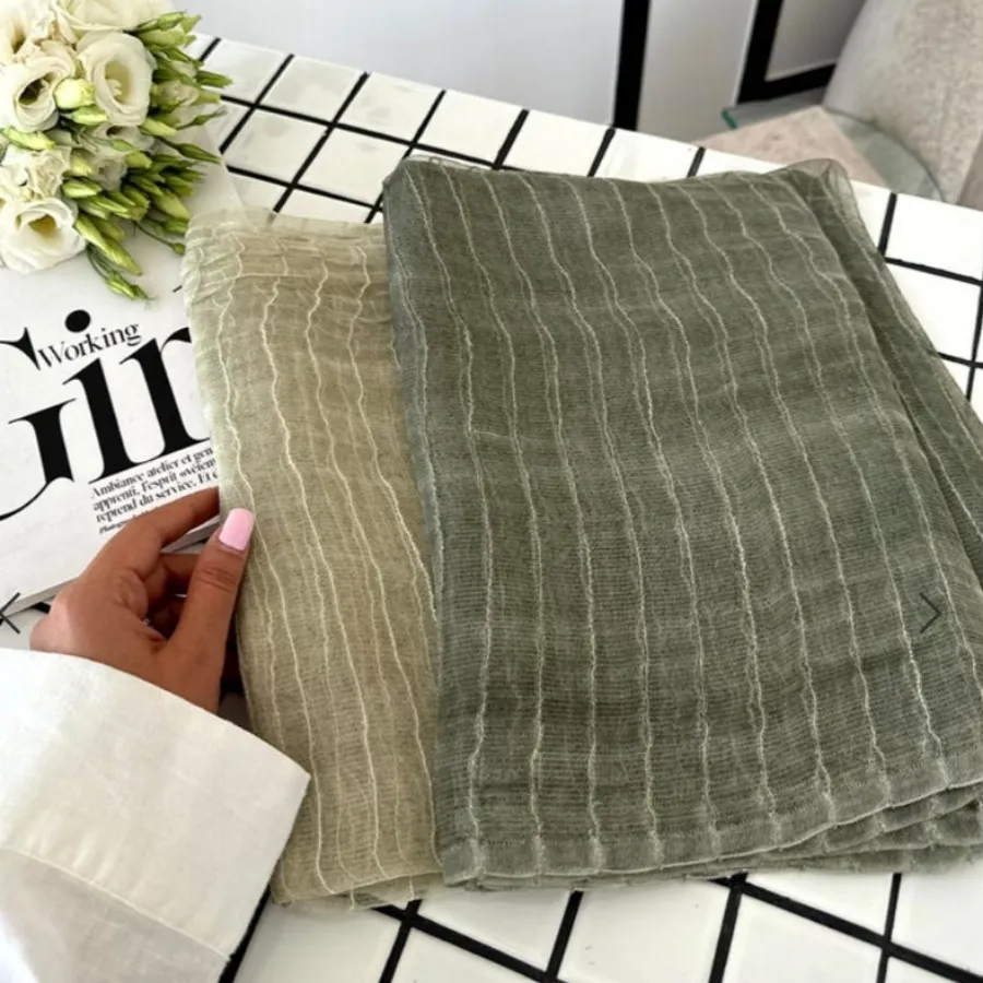 شال ابریشم نخ