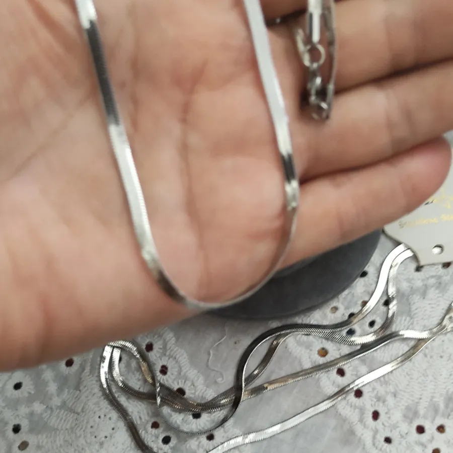 گردنبند زنجیر هرینگبون