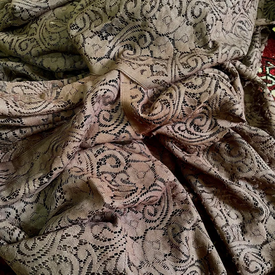 پارچه قهوه ای