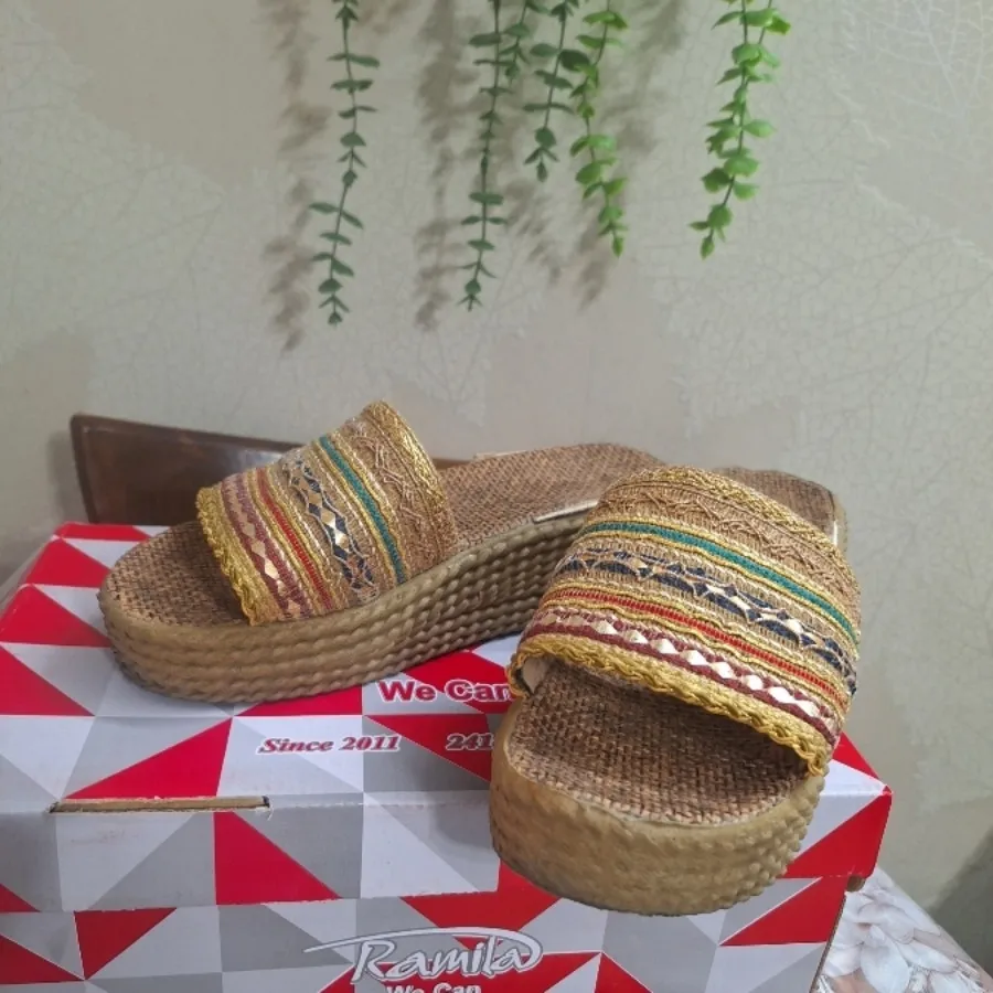 صندل کنفی