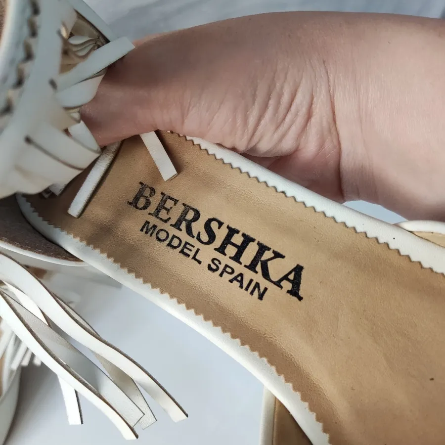 کفش شیک Bershka