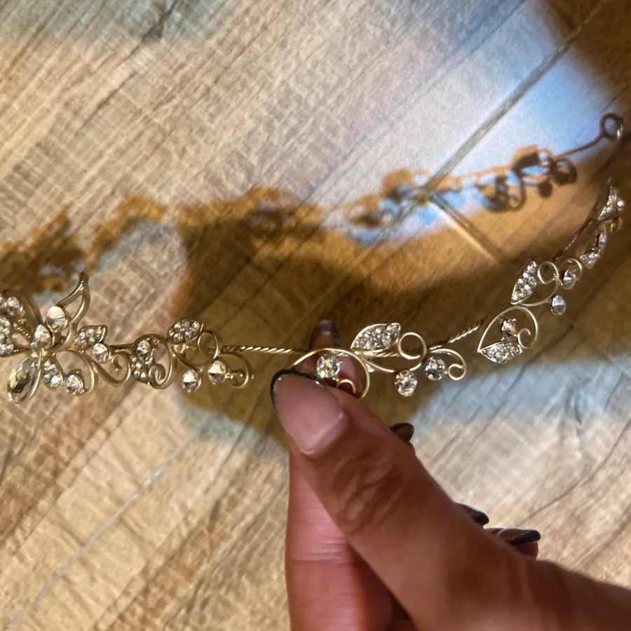 تاج اکسسوری مو نگینی