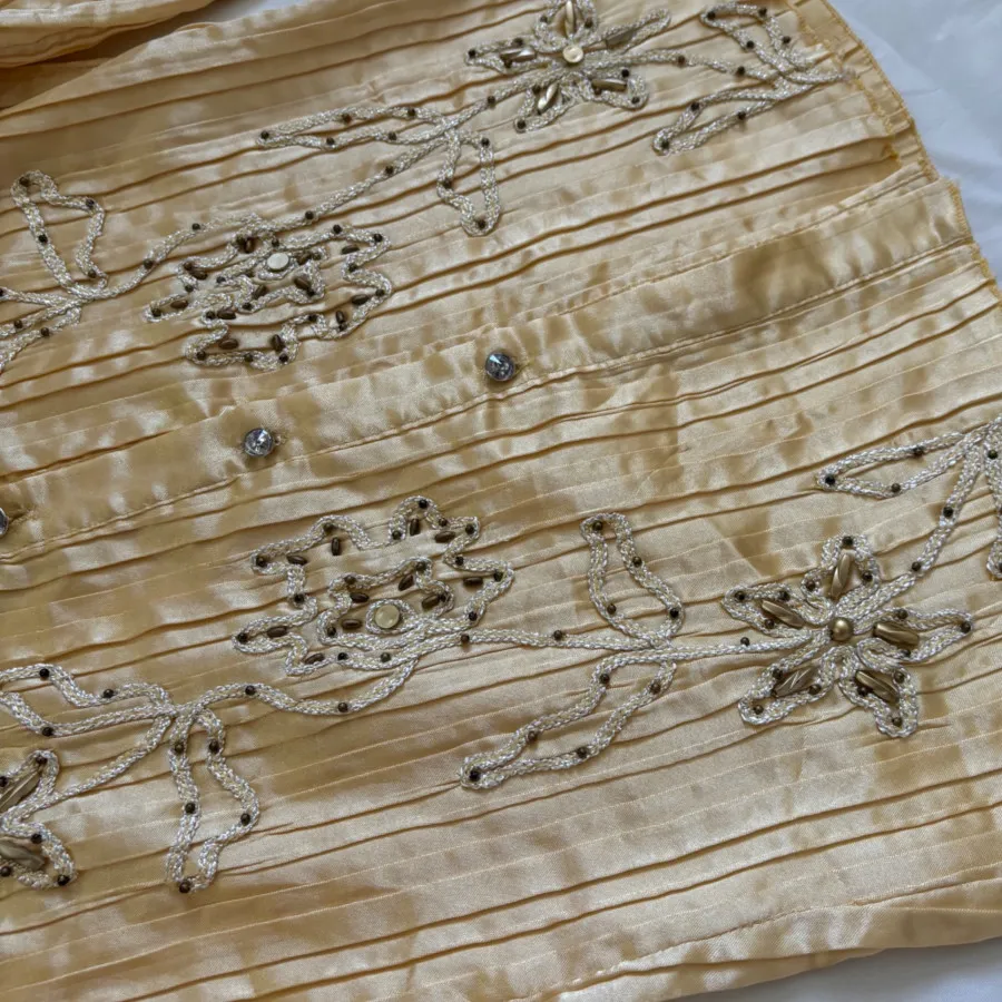 بلوز سنگدوزی