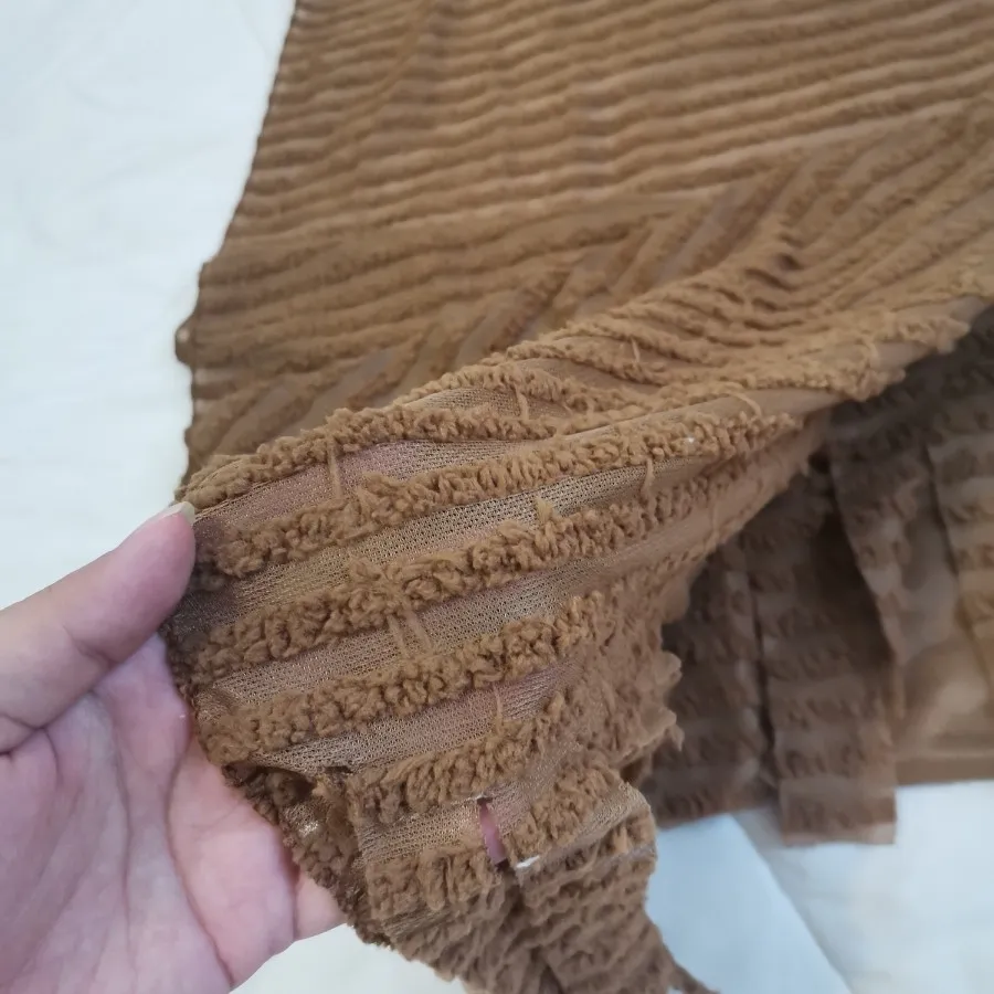 شال قهوه ای راه راه