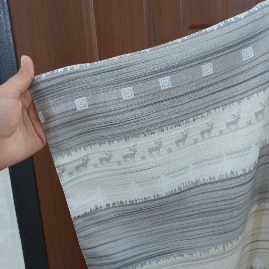 شال طرح گوزنی